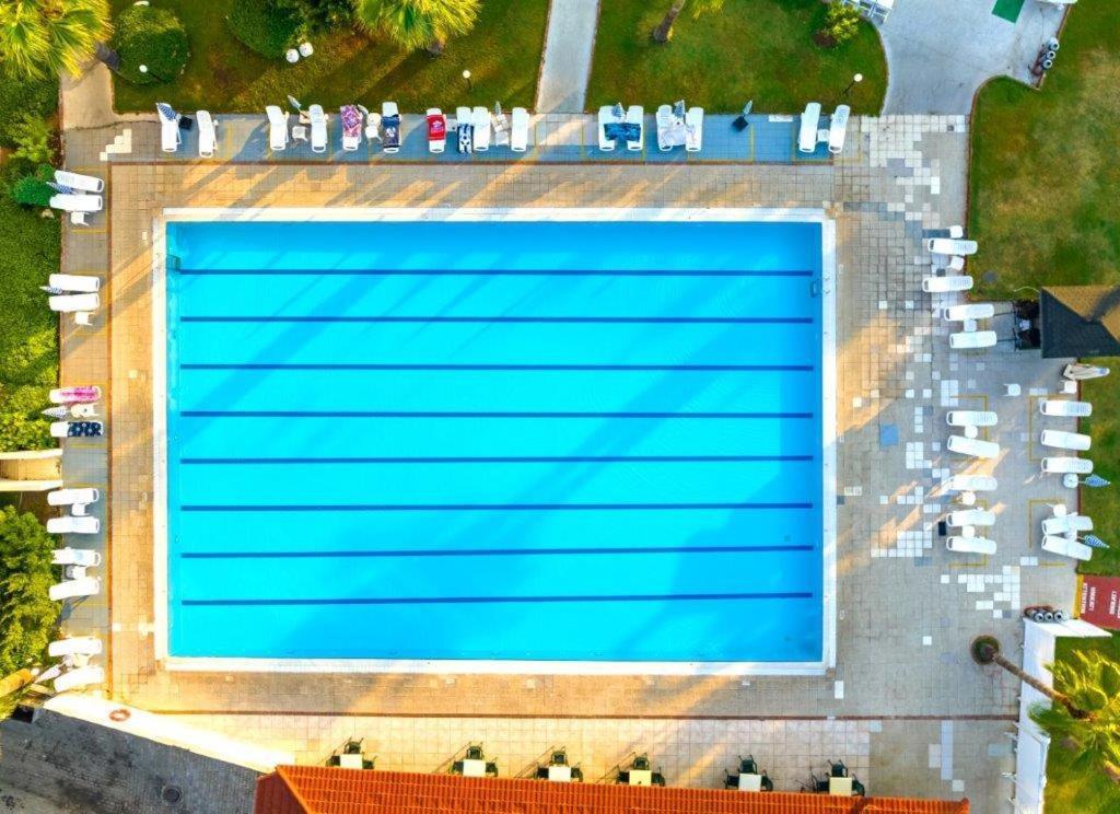 Hotel Club Pineta 4*