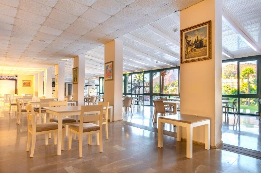 Hotel Club Pineta 4*